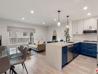 2721 2nd St APT 211, Santa Monica, CA, 90405