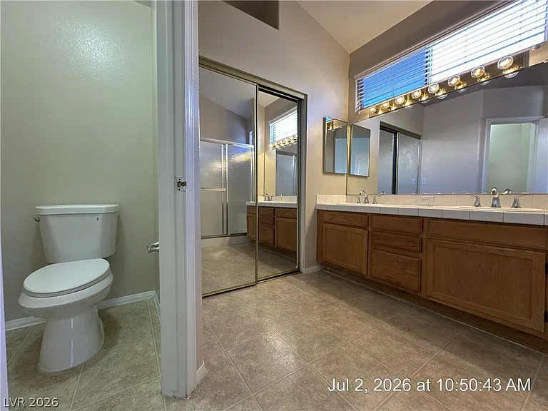 122 McLaren St — Photo 30