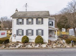 16 Pequest Furnace Rd, Oxford, NJ 07863