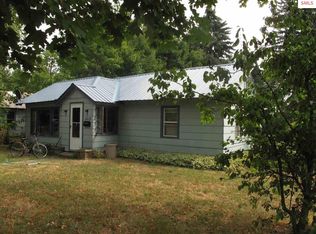 1113 Oak St, Sandpoint, ID 83864