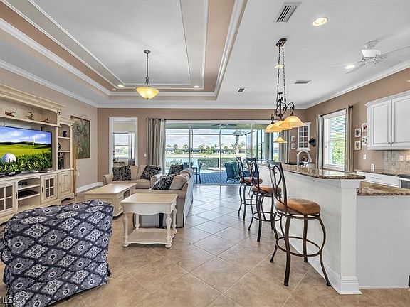 5th image of 10555 Carena Cir