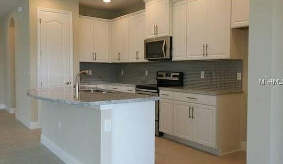 2nd image of 887 Molly Cir