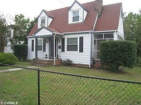 3rd image of 4709 Central Ave