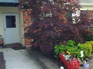 53 Stacy Ct, Old Bridge, NJ 08857