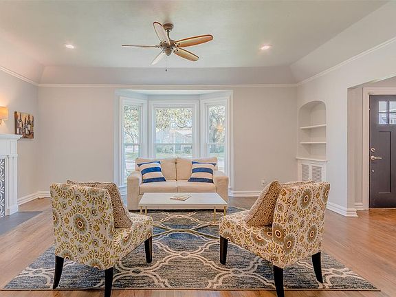5th image of 6102 Revere Pl
