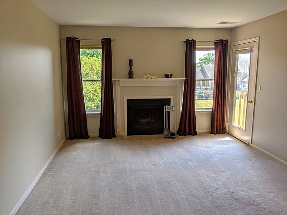 4th image of 122 Glengarry Dr #7-208