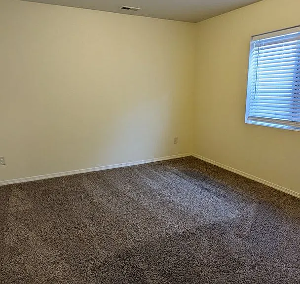 5444 Hicks Dr — Photo 17