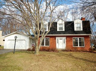 4017 Longhill Dr SE, Warren, OH