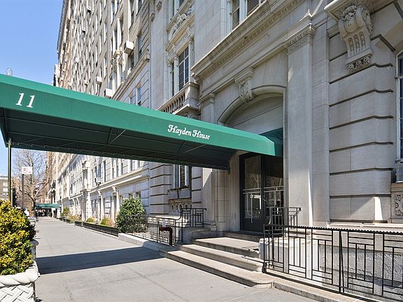 5th image of 11 W 81st St #10-C