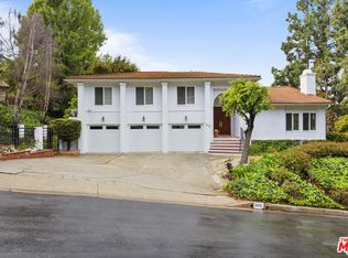 3432 Clairton Pl, Encino, CA 91436