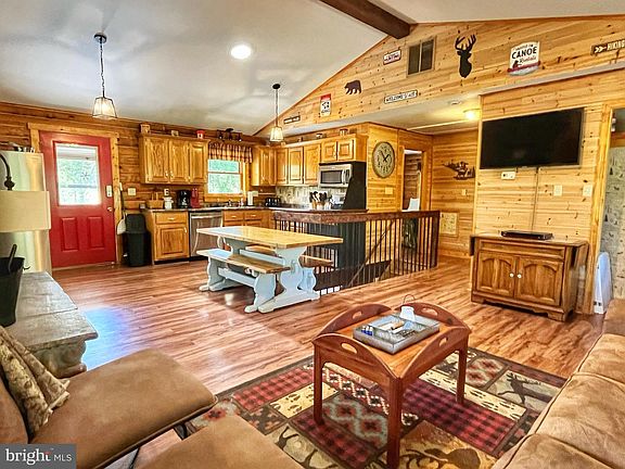5th image of 5532 Page Valley Rd