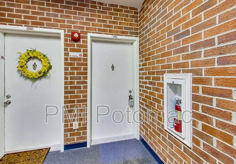 18310 Streamside Dr #203 — Photo 5