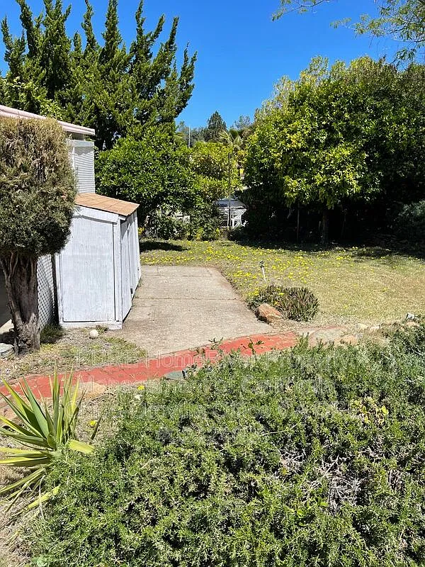 2 bed, 2.0 bath, 1200 sqft, $1,550 — Photo 3