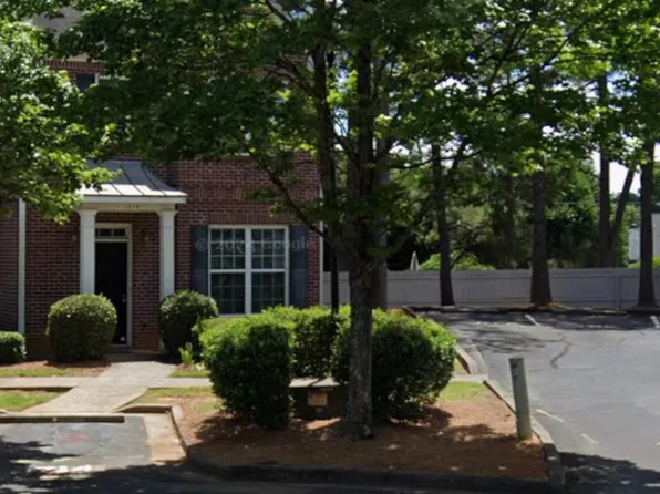 1714 Heights Cir NW, Kennesaw, GA 30152
