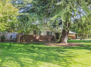 2454 W Scott Ave, Fresno, CA