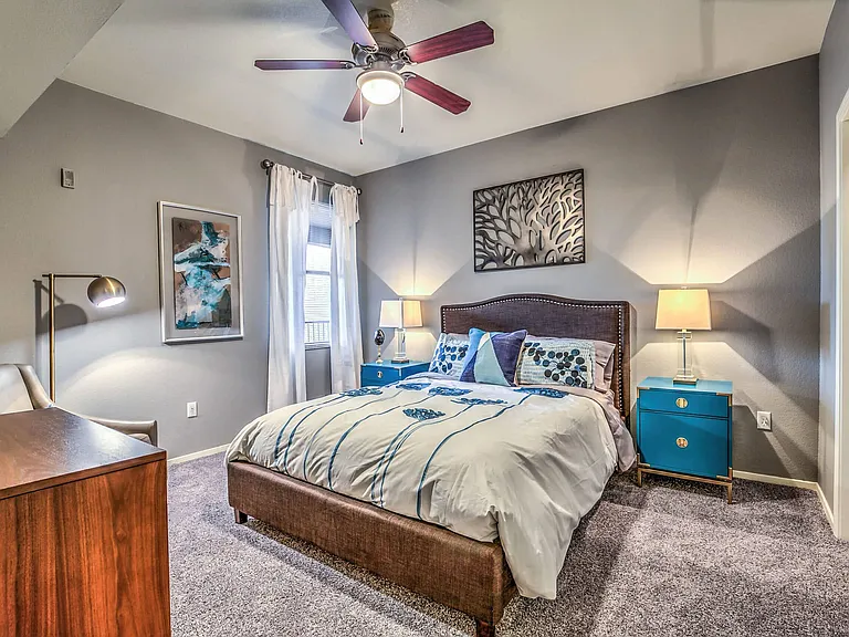 Copper Creek Apartments — Photo 11