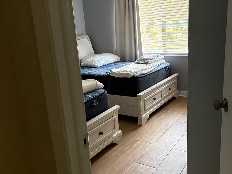 4220 Looking Glass Ln #8 — Photo 12
