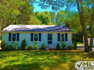 11 Honeysuckle Way, West Yarmouth, MA 02673