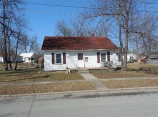 1201 Market St, Metropolis, IL 62960