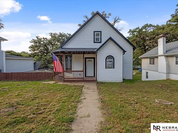 909 1st Ave, Plattsmouth, NE 68048