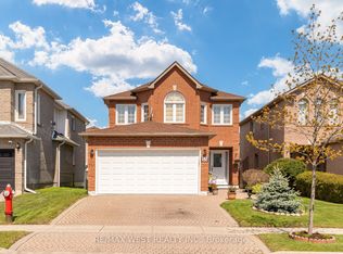 55 Pavin Cres, Caledon, ON L7E 1W9