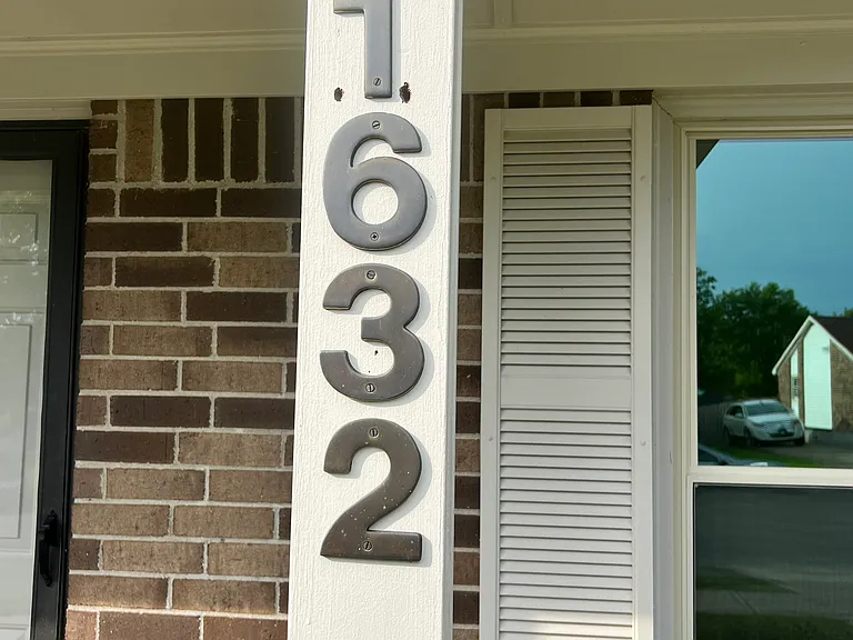 1632 Claywood Ct — Photo 2