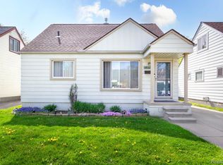 24561 Bolam Ave, Warren, MI 48089