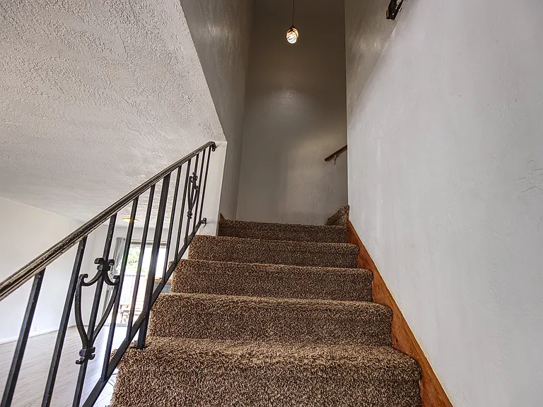 1180 Fairmount Ave S — Photo 13