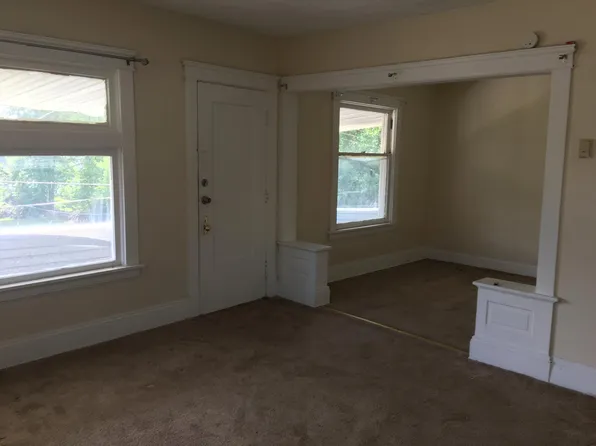 9511 Reno Ave, Cleveland, OH 44105