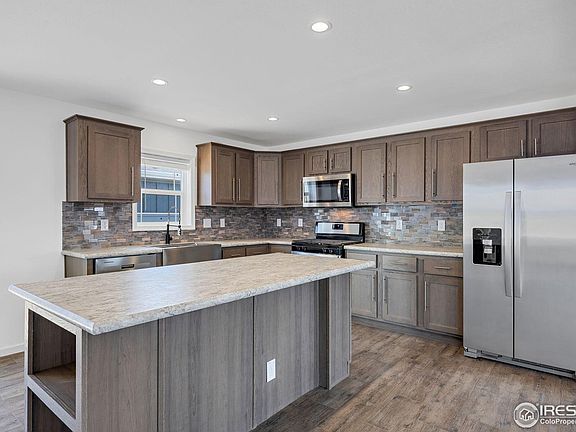 4th image of 4277 Gaslamp Dr