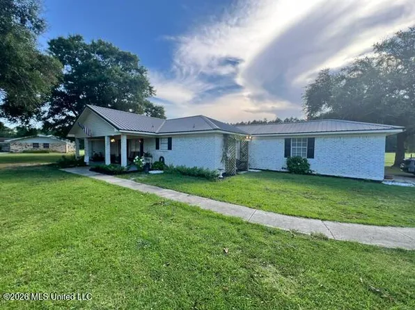 14305 Timber Ridge Dr, Moss Point, MS 39562
