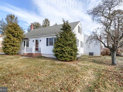 302 Park Rd, Valley View, PA, 17983