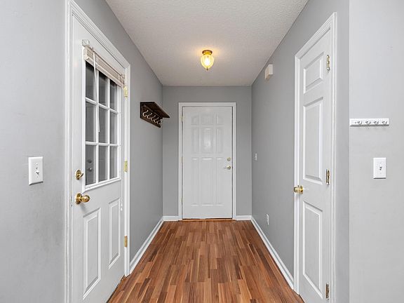 5th image of 109 Ridge Pointe Ct