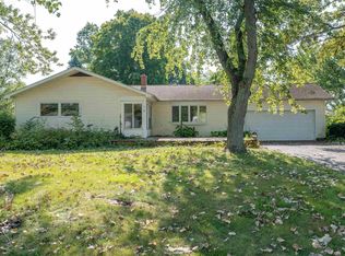 7 Henderson Dr, Warsaw, IN