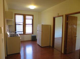 2525 44th St APT 2R, Astoria, NY 11103