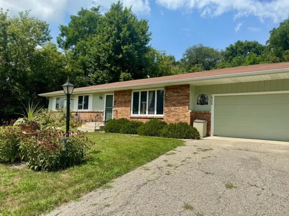 403 4th St, Albany, WI 53502