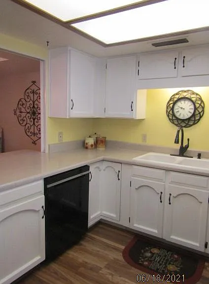 7005 E Broadway Rd #28 — Photo 2