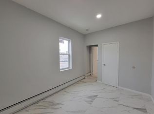 14313 Hillside Ave FLOOR 3, Jamaica, NY 11435