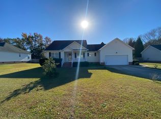 2830 Ruth Evans Dr, Grimesland, NC 27837
