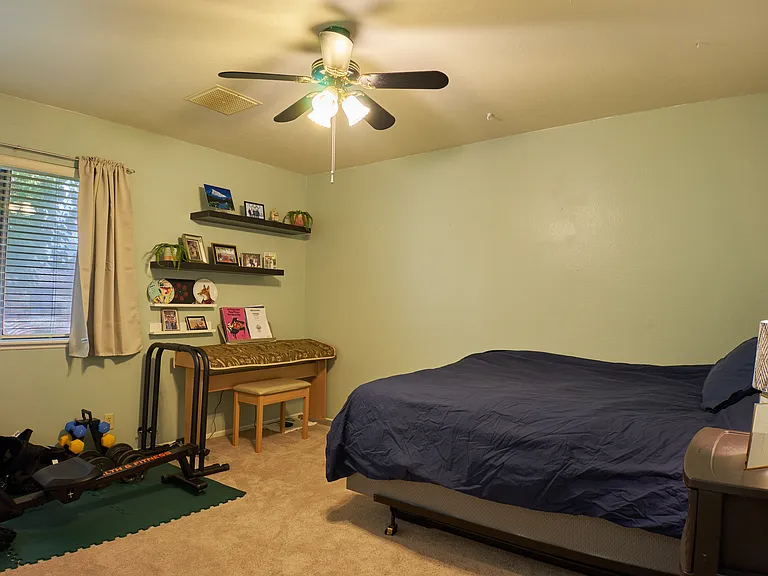 1012 Scott St — Photo 33