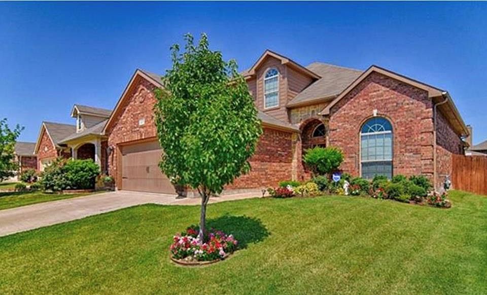 1st image of 2217 Frosted Willow Ln