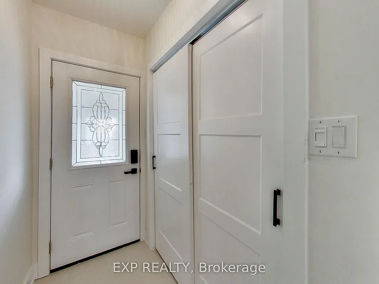 37 Gilbert Ave — Photo 4
