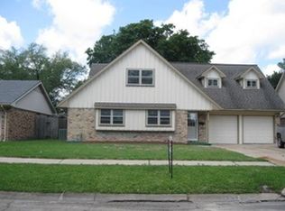 2608 Blueberry Ln, Pasadena, TX 77502