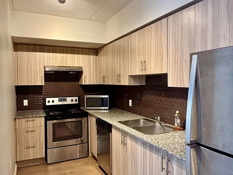 275 Larch St #307 — Photo 6