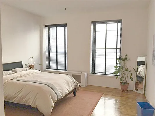 Rented by Buchbinder & Warren | media 20