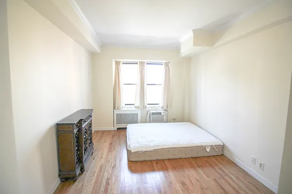 Rented by (Legacy) NY 101, Inc. | media 7