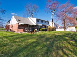 97 Washington Ave, Tappan, NY 10983