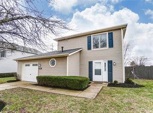 236 Fairview Cir, Xenia, OH 45385