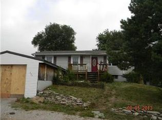 607 E Mill St, Gallatin, MO 64640