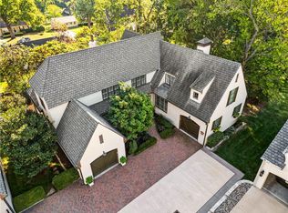 7805 Mission Rd, Prairie Village, KS 66208